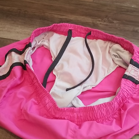 APEX pink athletic shorts 😍 - Picture 10 of 10